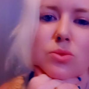 Meet your Posher, Toni